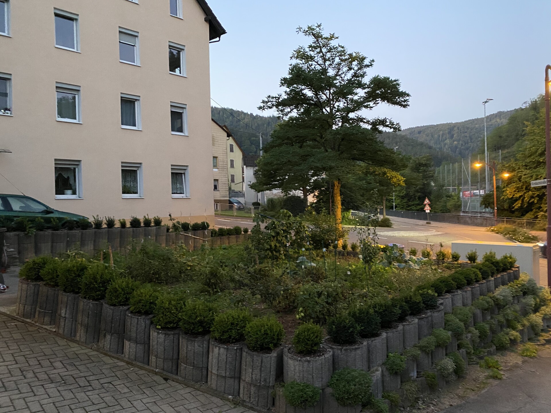 Grundstück